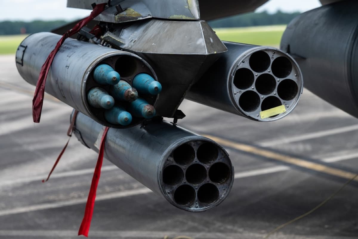 Remarkable Images Of The F-16 Fighting Falcon