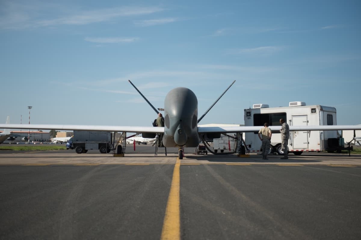 RQ-4 over the Carolinas