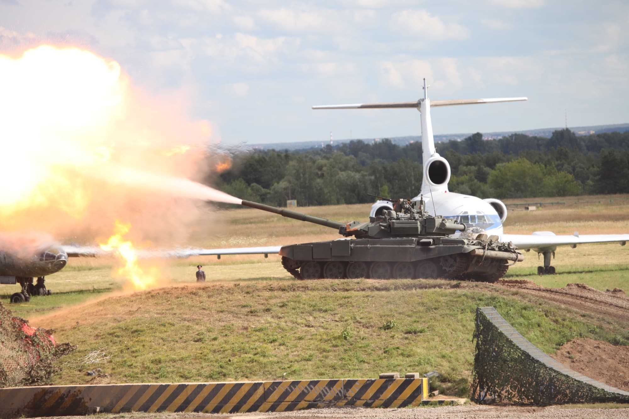 T-90M Proryv main battle tank showing its welded turret and Relikt explosive reactive armor