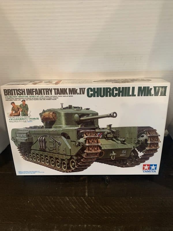 Tamiya 1/35 Churchill Mk.VII infantry tank model kit