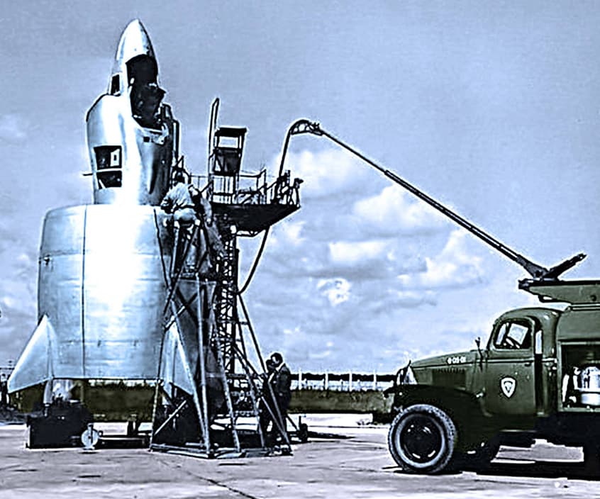 Quiz of the day: Can you name all 30 military aircraft?