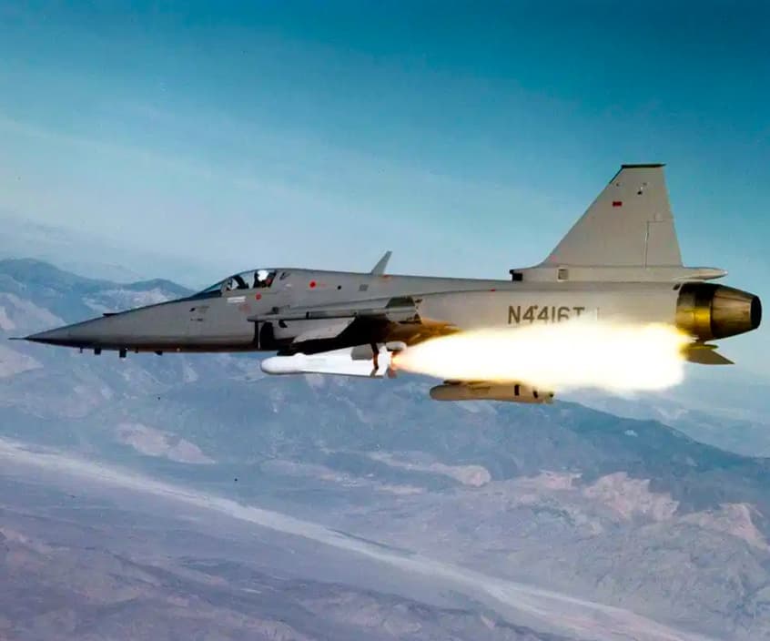 Do You Think You Know The Names of These Military Aircraft?