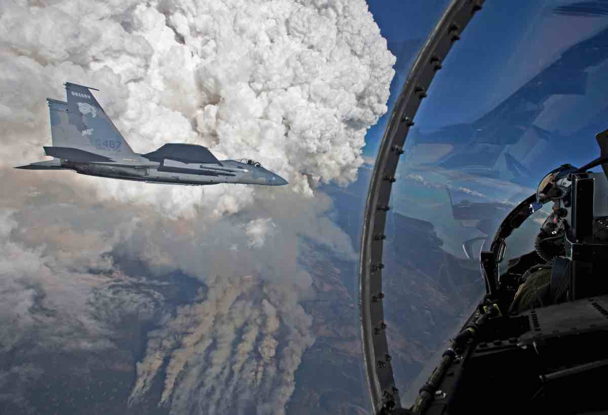 Beautiful Footage From The Inside Of An F-15 Cockpit