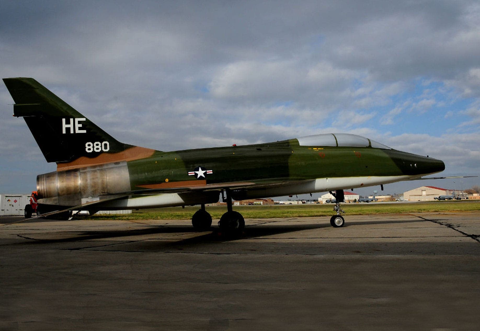 The F-100 Super Sabre Fighter-Bomber