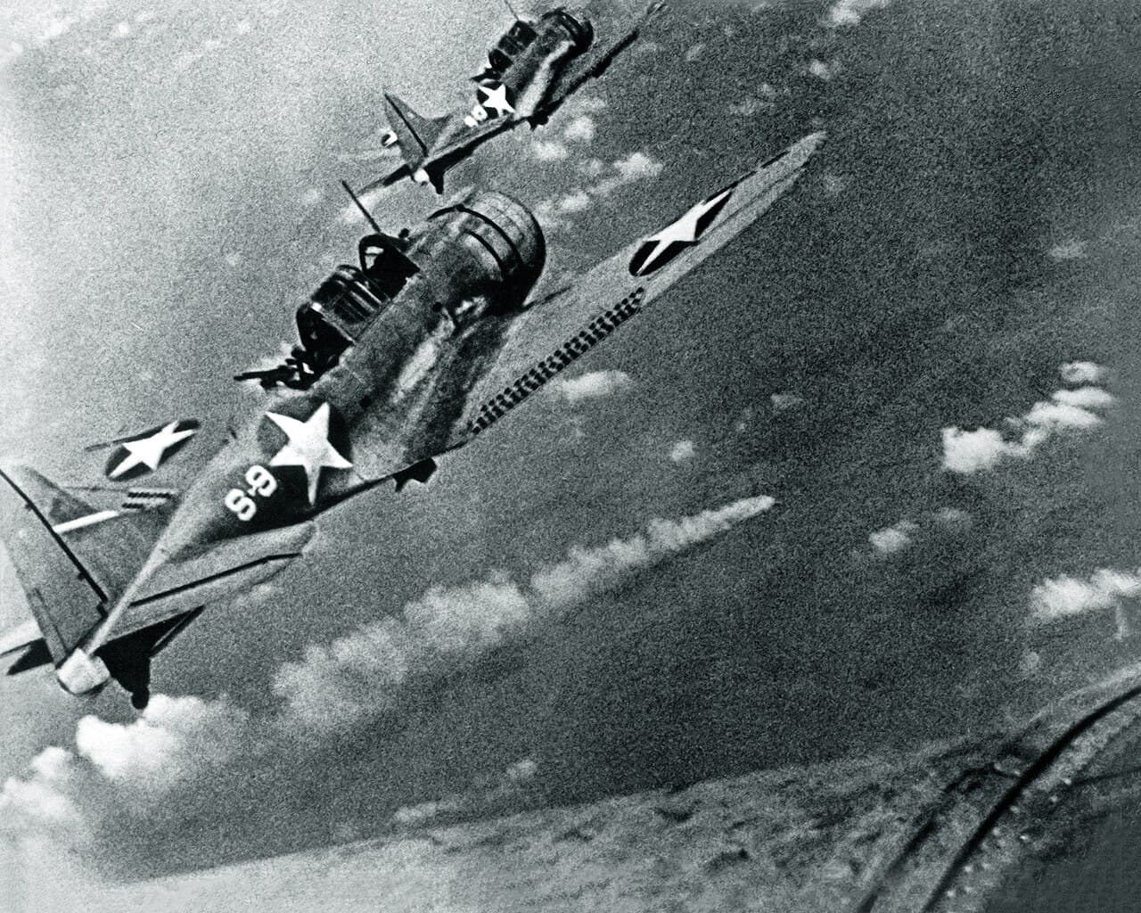 Douglas SBD-5 Dauntless