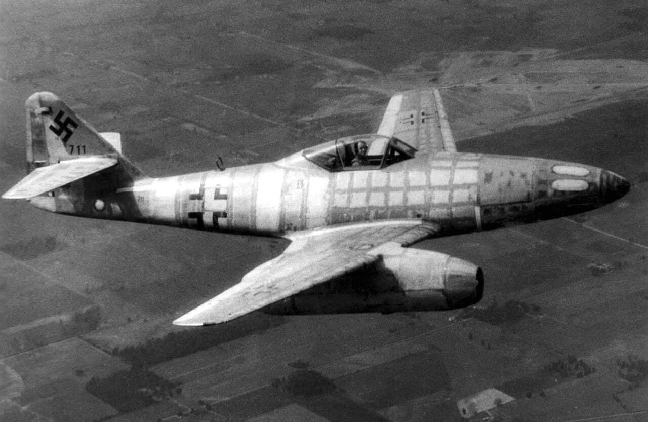 Messerschmitt Me 262 on static display at an air show