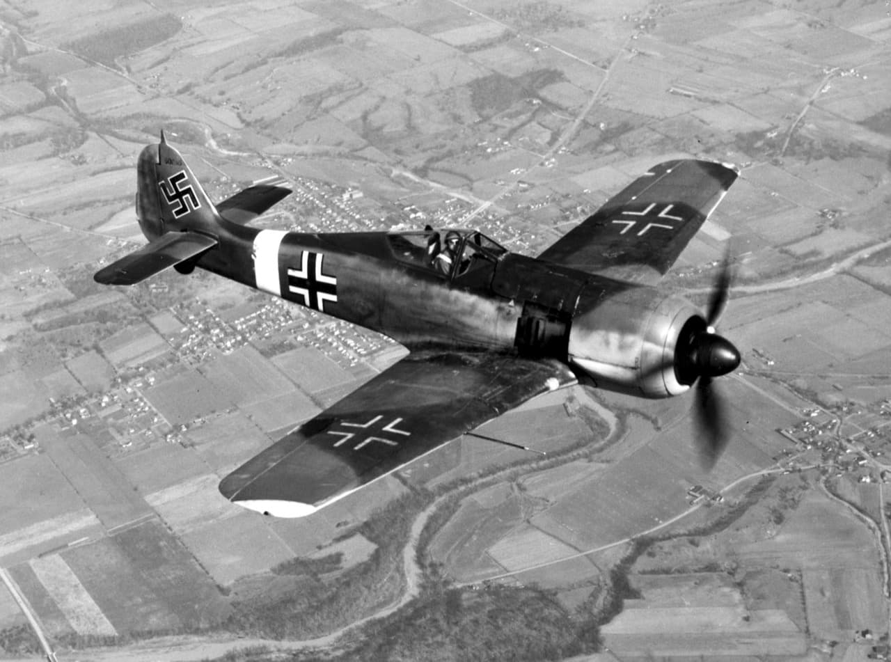 Focke-Wulf Fw 190A in flight with Luftwaffe Balkenkreuz markings