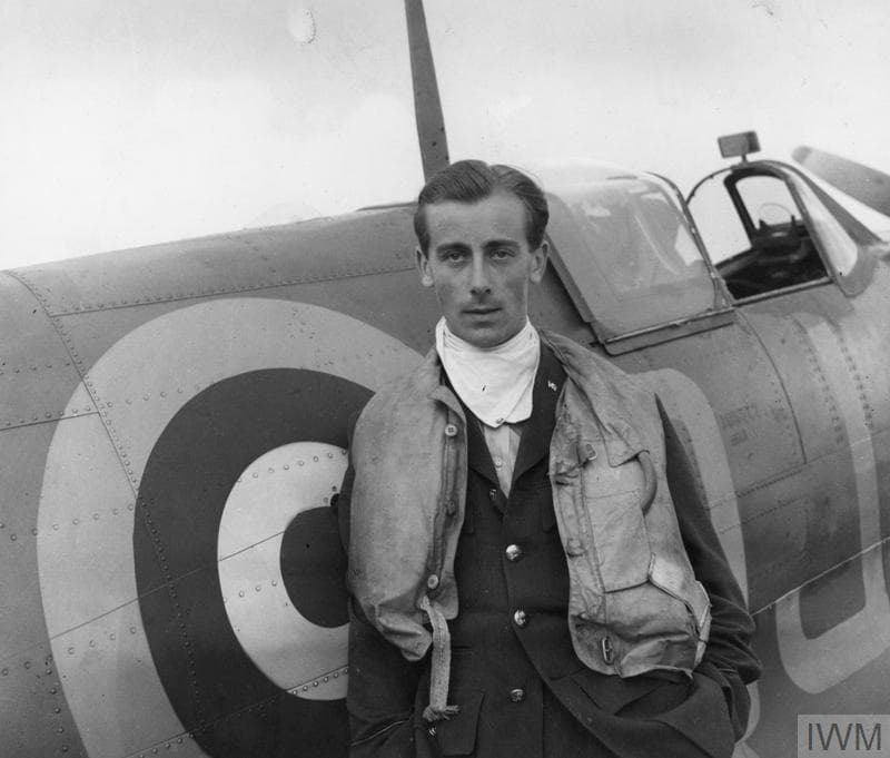 Flight Officer Neville Duke of 92 Squadron RAF at Biggin Hill, 1941