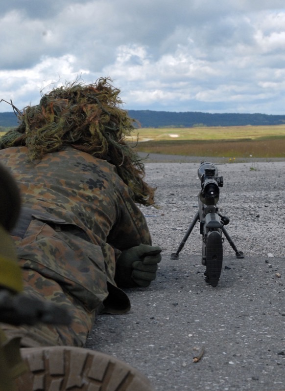 German KSK Kommando Spezialkräfte operators during special forces training
