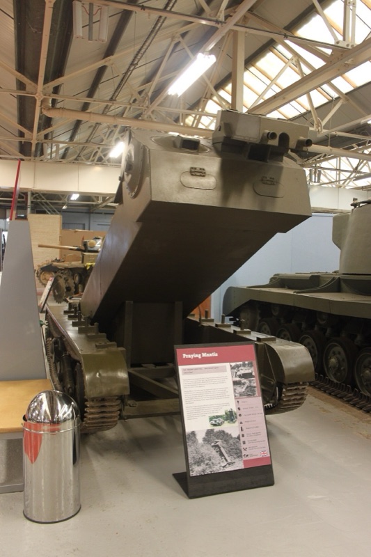 Praying Mantis experimental machine gun carrier with elevated fighting compartment