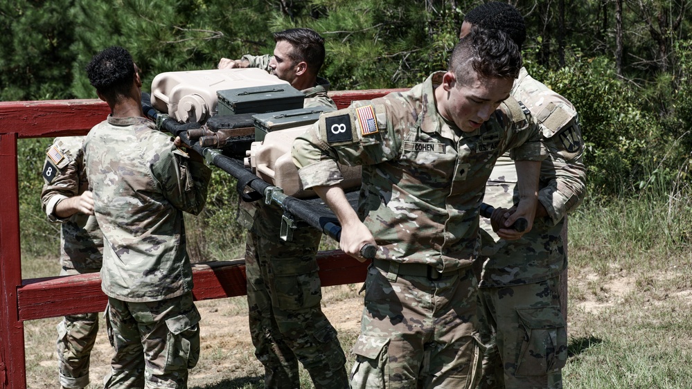 Soldiers competing in TRADOC Best Squad Competition