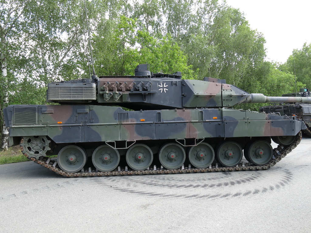 Leopard 2A7 main battle tank of the German Bundeswehr during field exercises