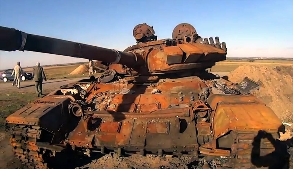 Destroyed Russian tank in Ukraine showing the effects of top-attack anti-tank weapons
