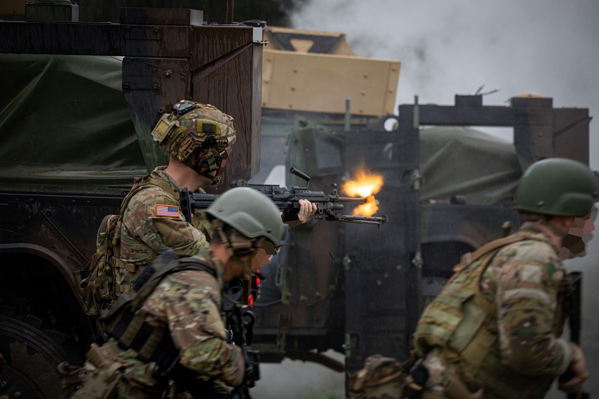 Students in the Special Forces Combat Medic Refresher Course treat a simulated patient during casualty training at Fort Bragg, North Carolina, October 2020. U.S. Army photo by K. Kassens.