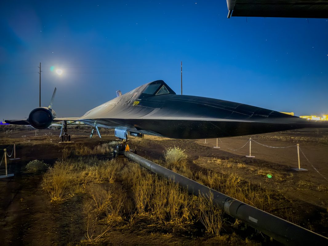 SR-71 Blackbird on display at the National Air and Space Museum Udvar-Hazy Center with speed records visible on the fuselage