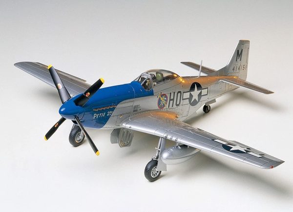 Tamiya P-51D Mustang Model Kit