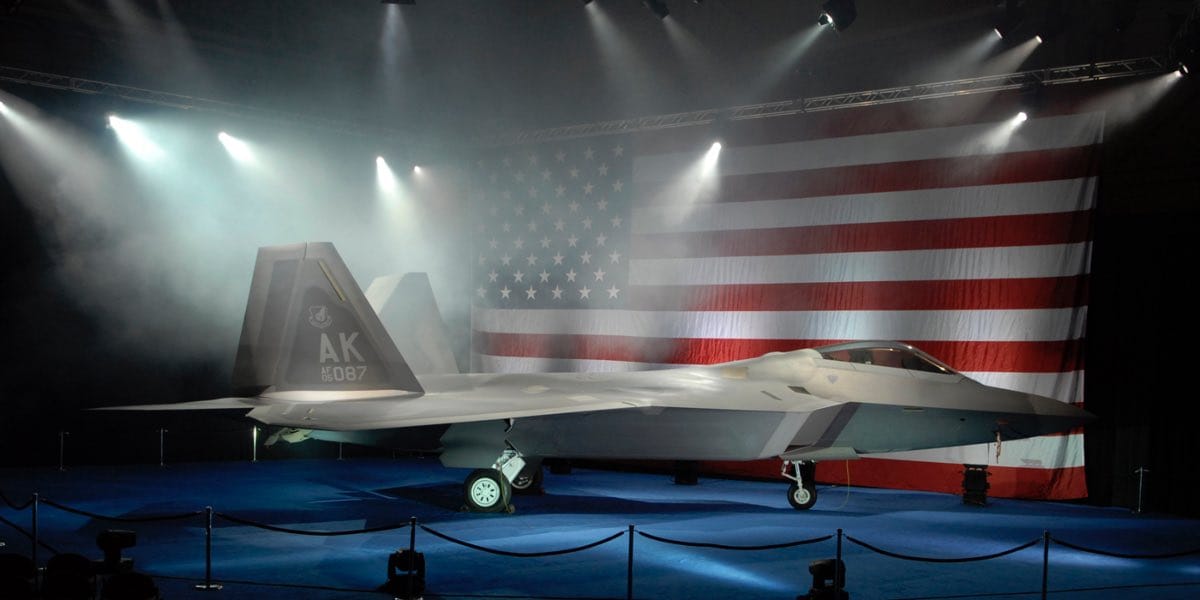 F-22 with American flag, F-22 facts