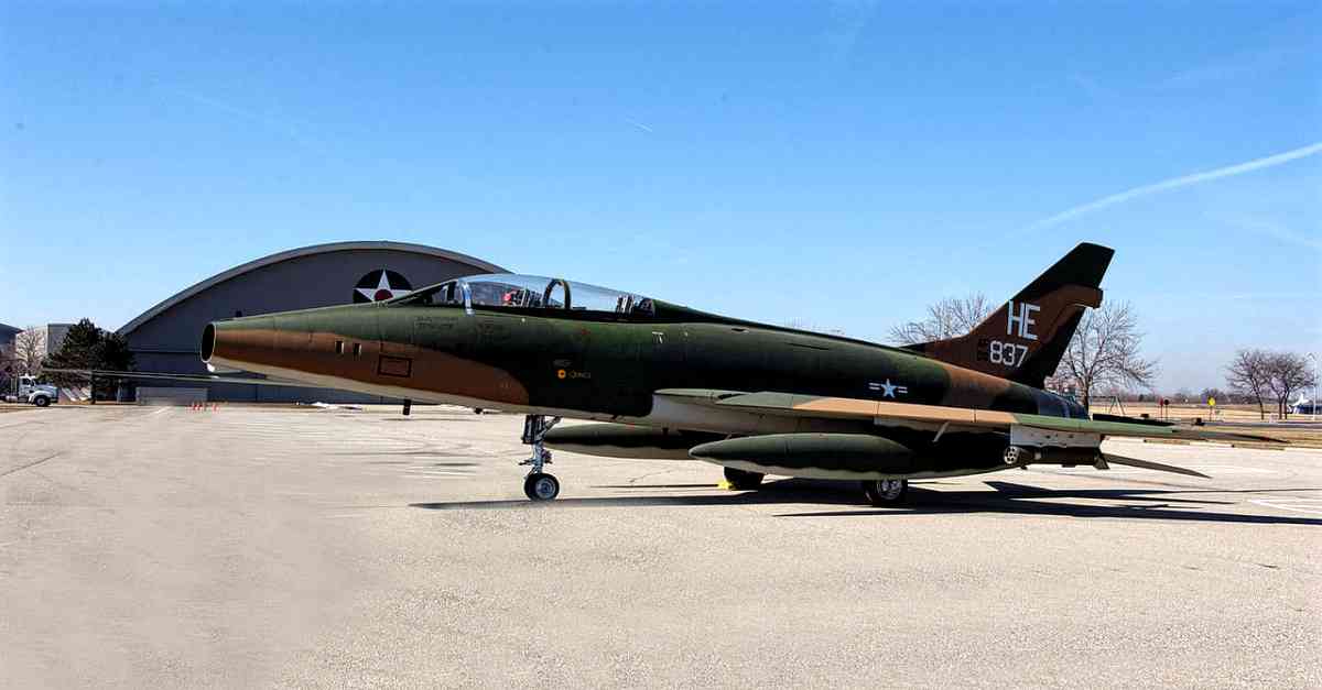 F-100 Super Saber