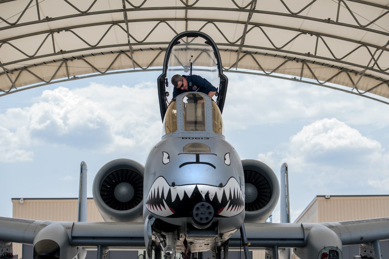 A-10 Front Maintenance