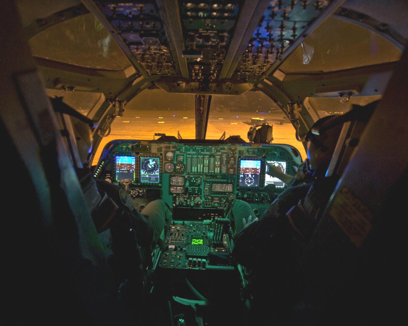B-1b images Lancer Cockpit