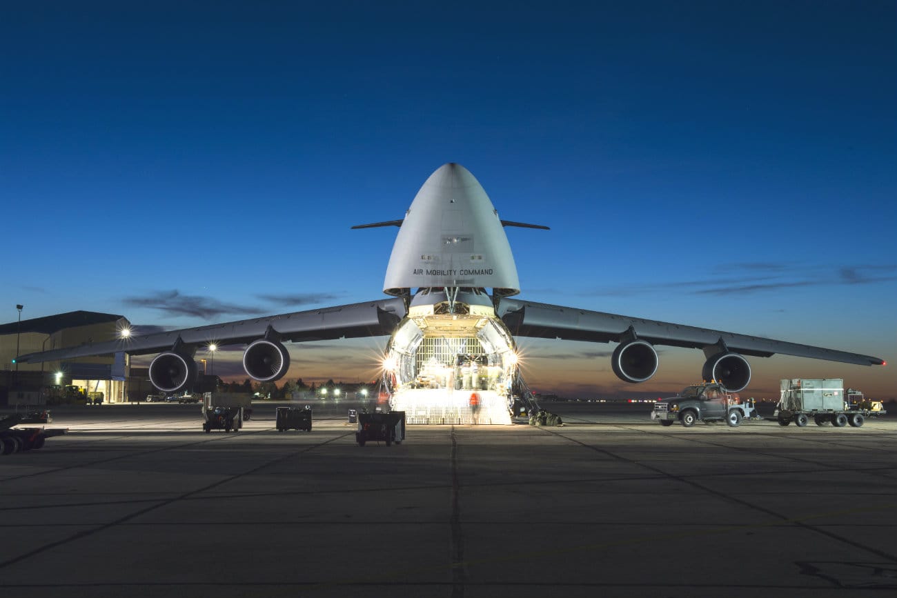 C-5 Galaxy Night loading