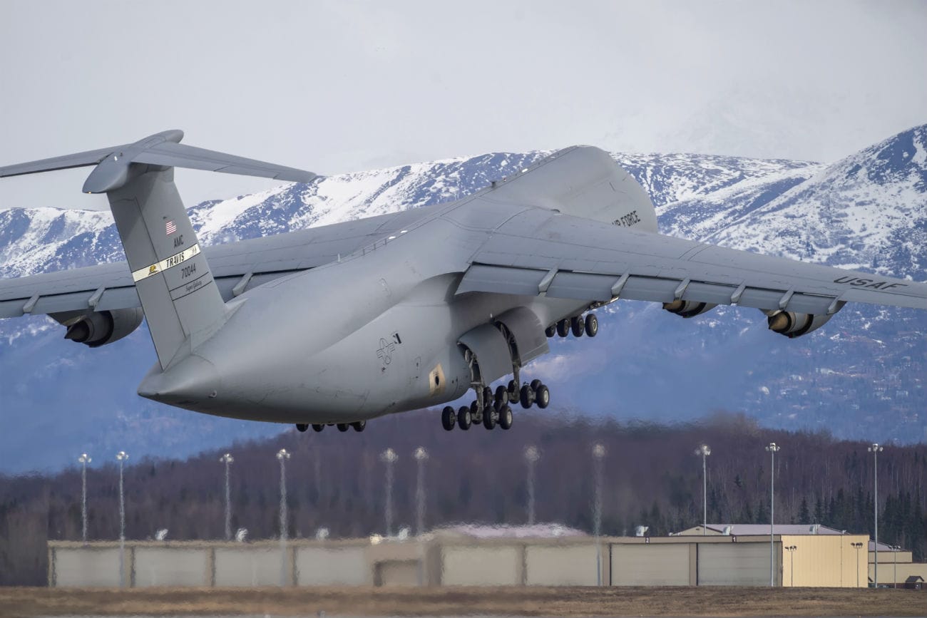C-5 Galaxy Images aircraft takes off