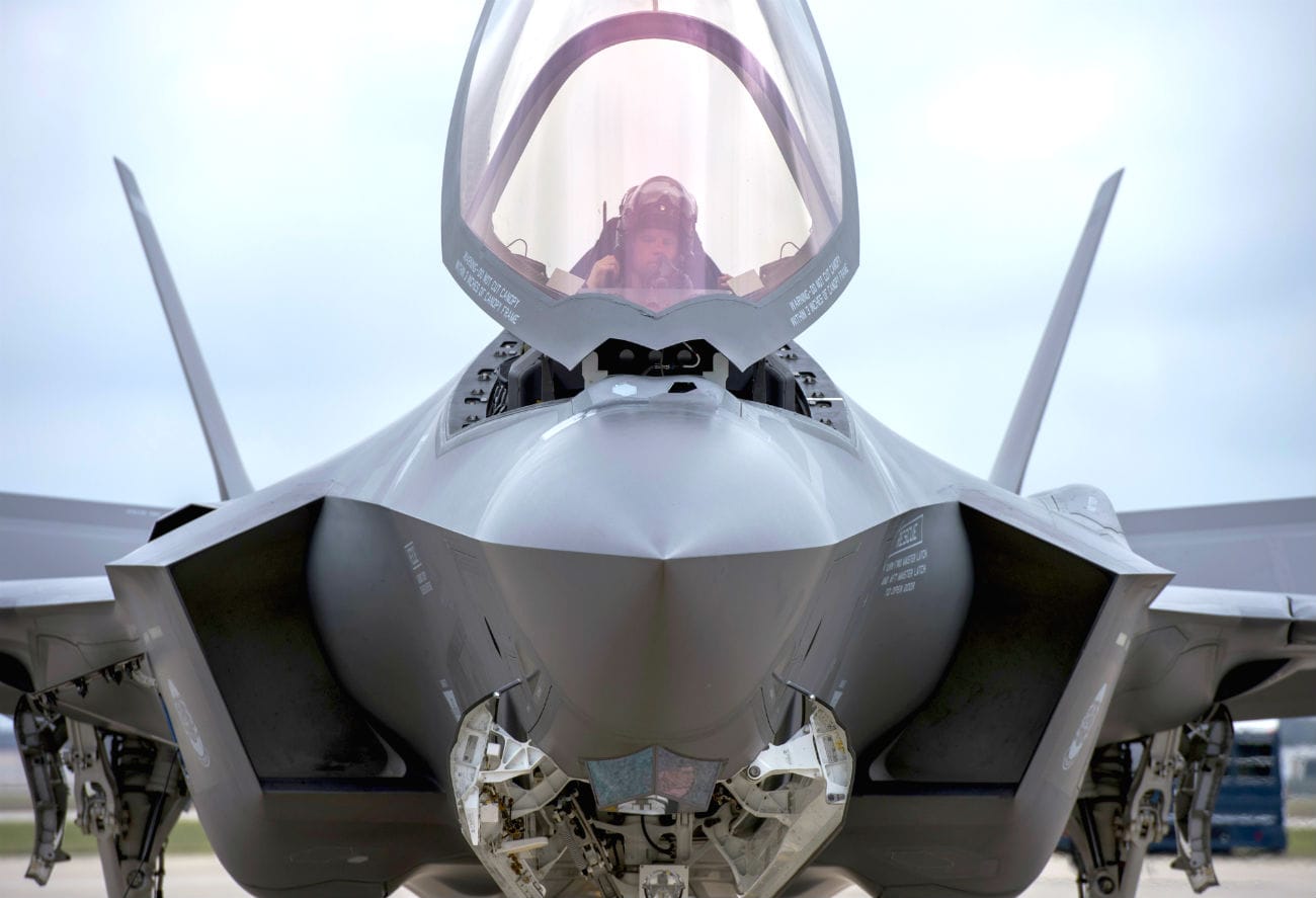 F-35 Lightning Pilot Preparation