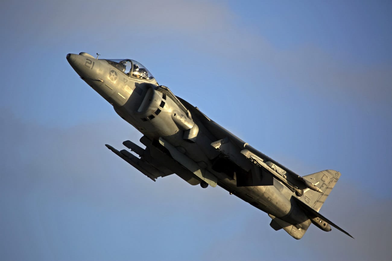 AV-8B Harrier Maneuvering