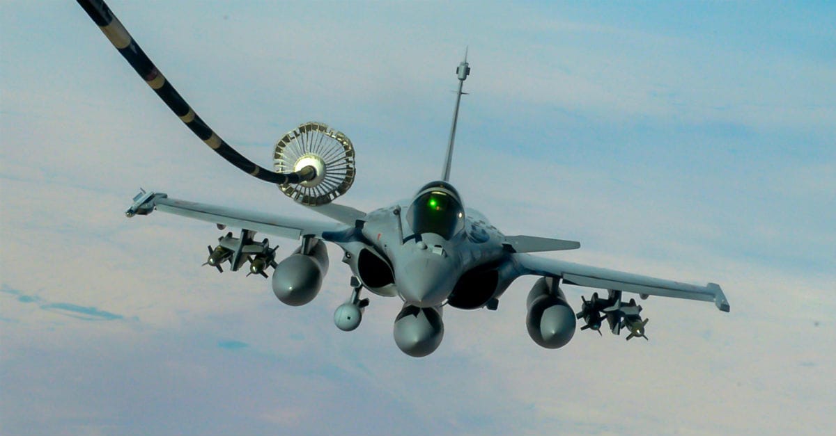 Dassault Rafale Refuels