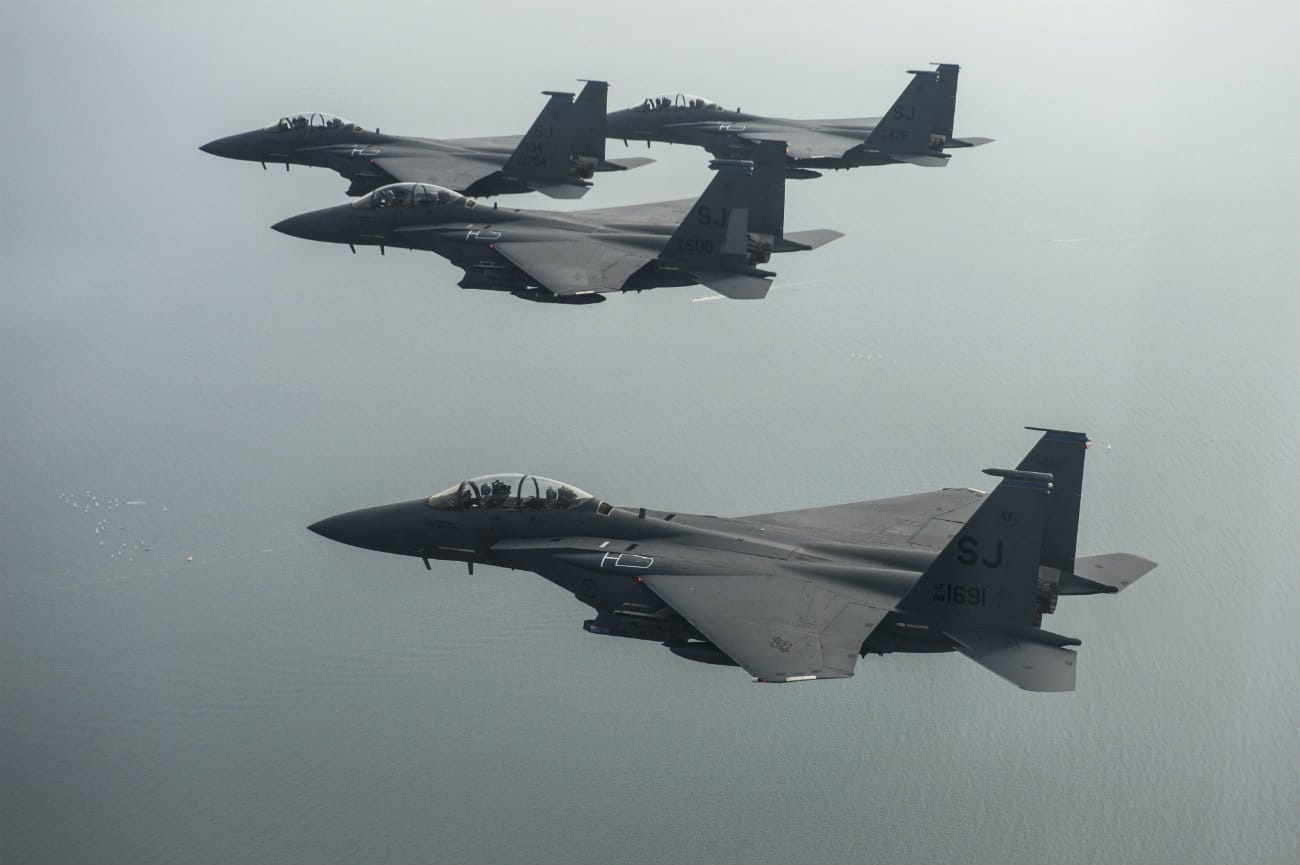 F-15 Eagles aircraft team