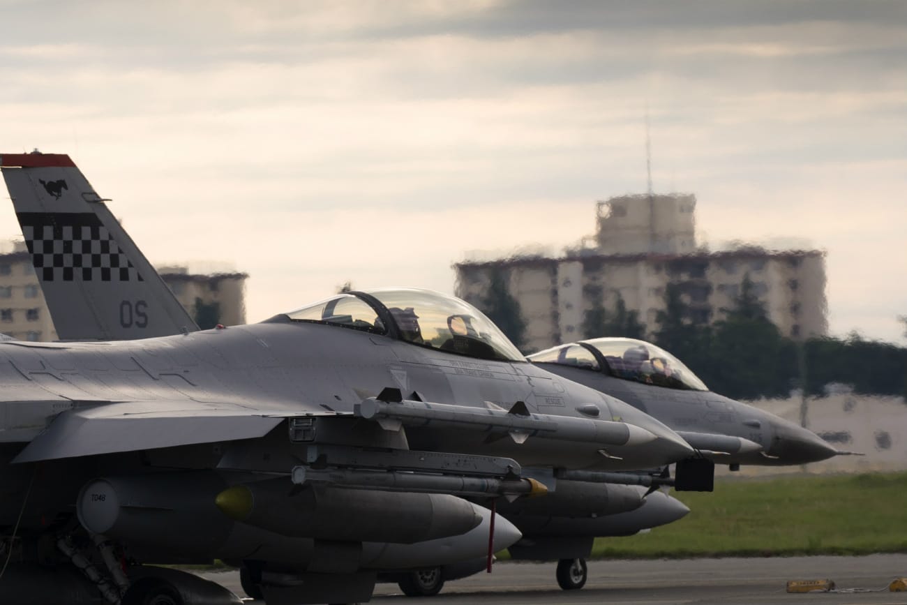 Boeing Military Aircraft - F-16