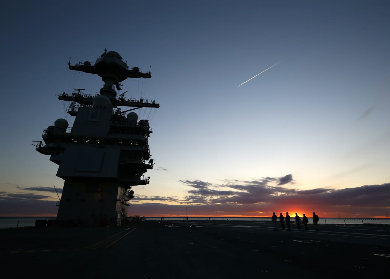 USS Gerald R Ford - MA's on the Flight Deck