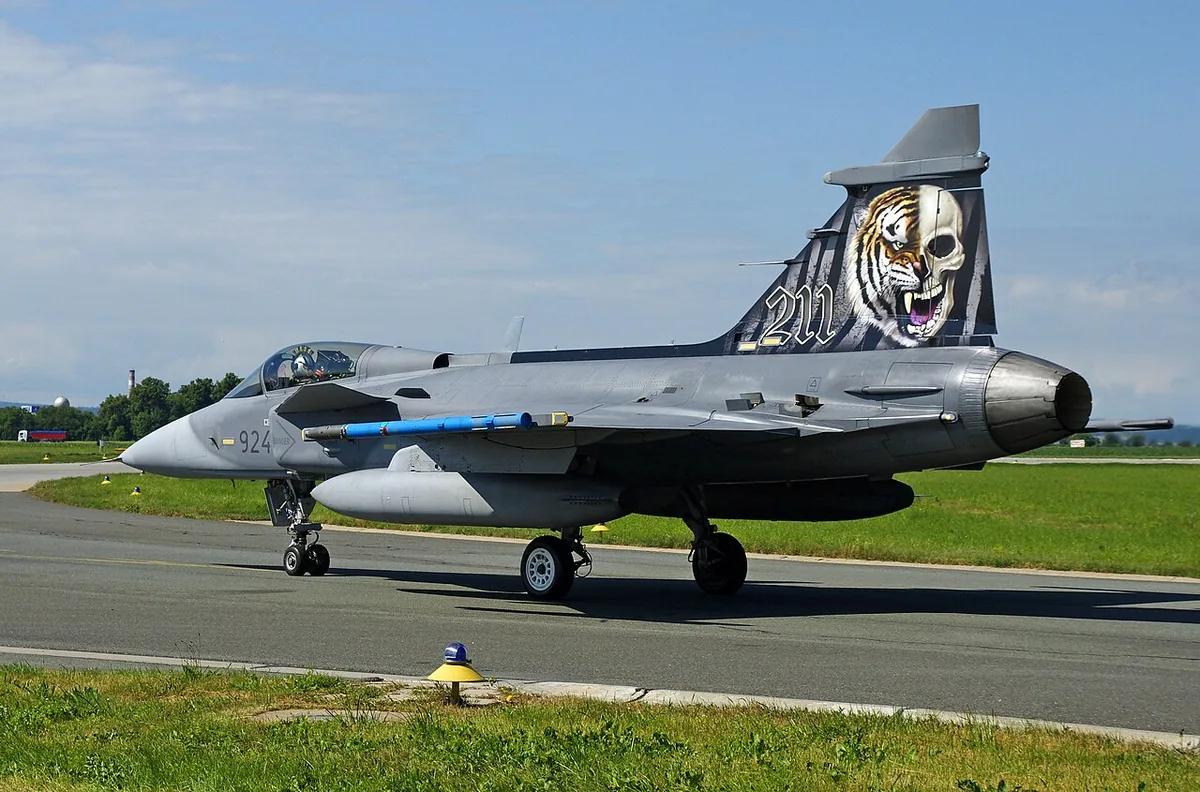 Saab JAS 39  2