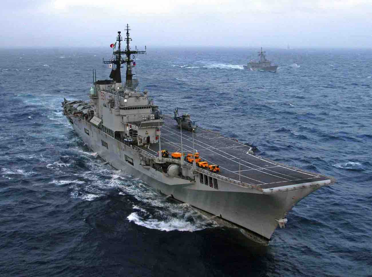 Italian carrier Giuseppe Garibaldi 2 - Active Aircraft Carriers.