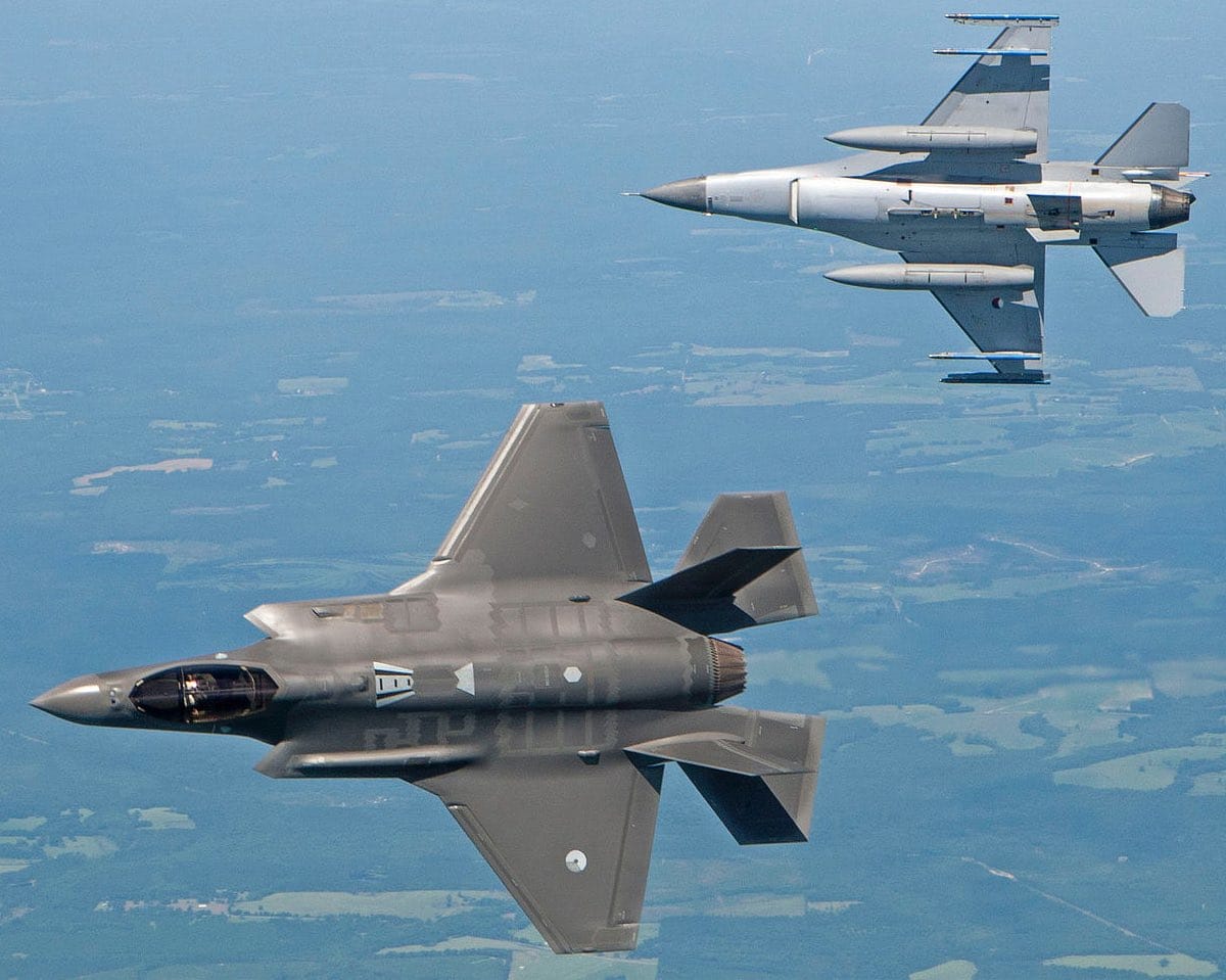 F35 vs F16 dogfight, F35 vs F16