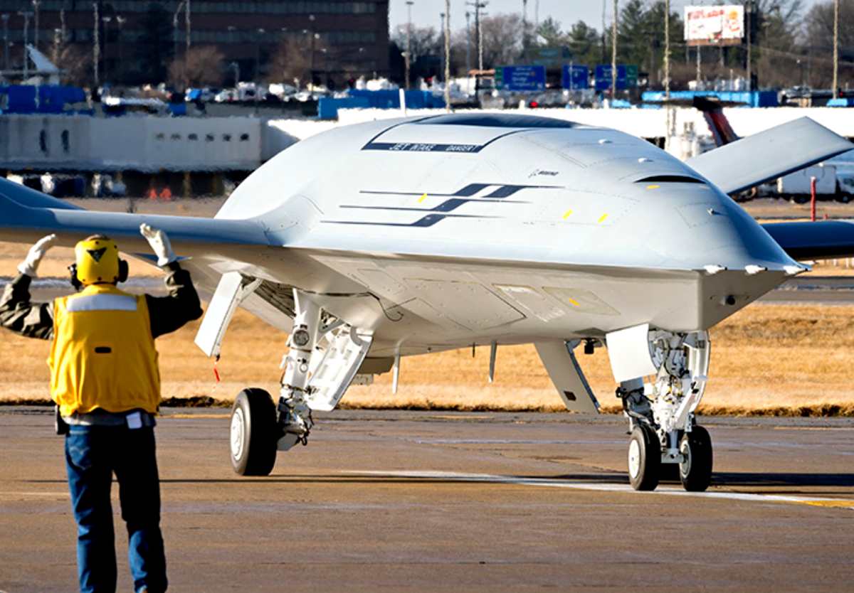 The tanker drone MQ-25 Stingray taxis on the runway before a test flight. (most expensive military drones)