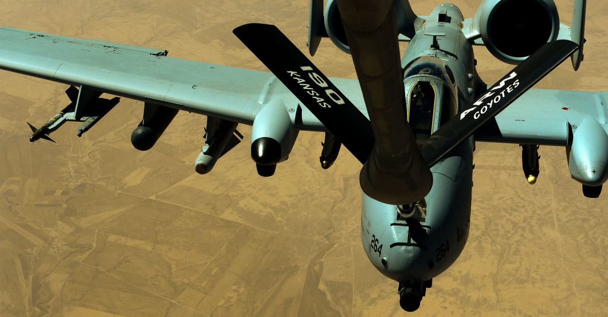 A-10 Warthog refuel