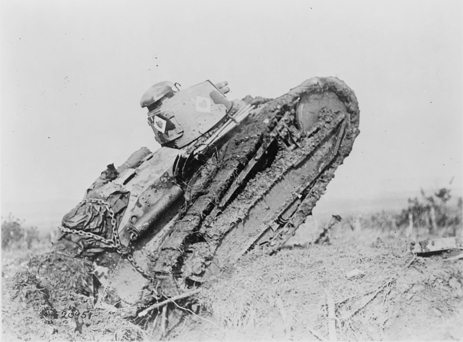 Renault FT-17 tank advancing through trenches during World War I