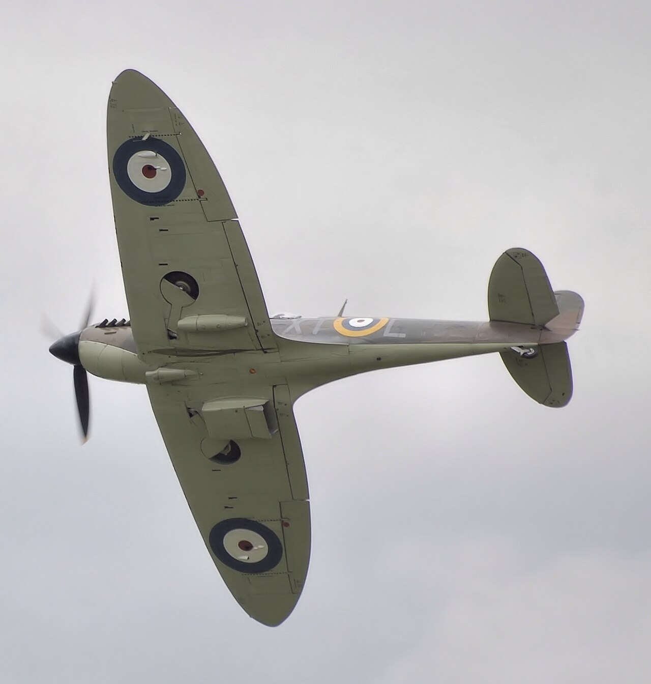 Supermarine Spitfire Mk IX, Specs, History & Combat Record | WW2