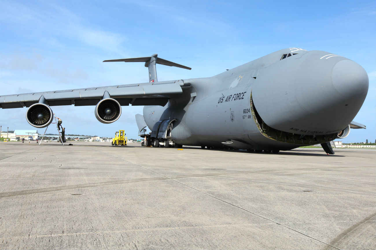 Lockheed C-5 Galaxy USAF Transport | Military Machine
