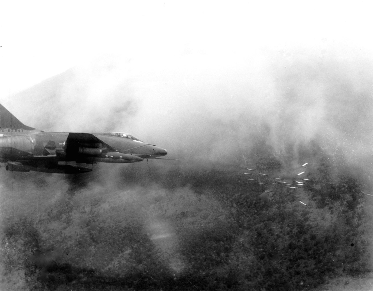 F-100 Super Sabre Firing