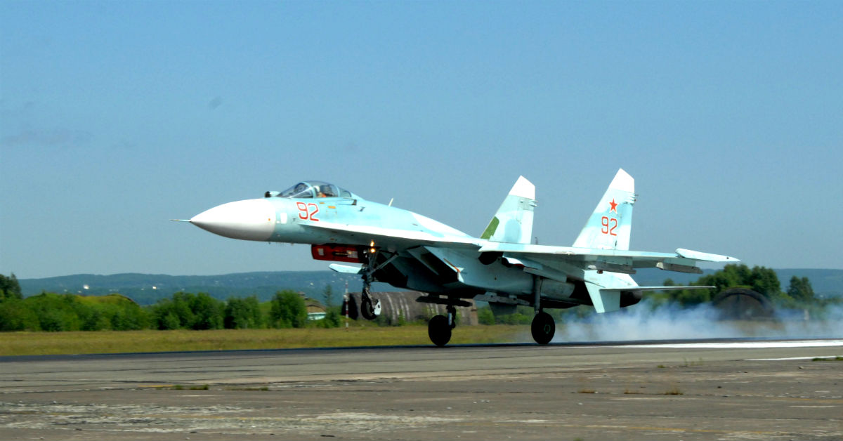 The Sukhoi Su 27 Aims To Challenge F 22 Raptor Military Machine