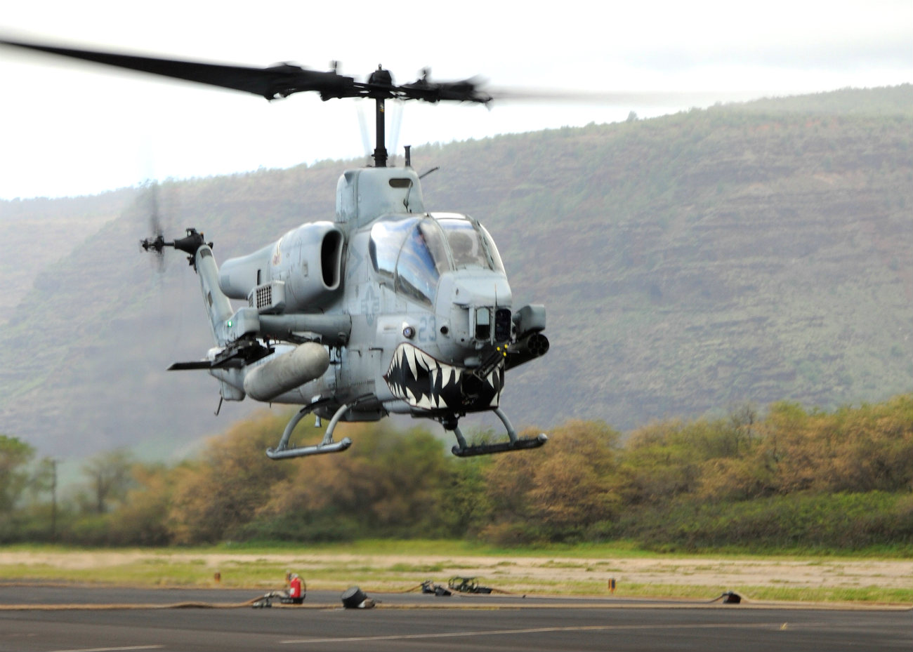 Bell AH-1 images Snake