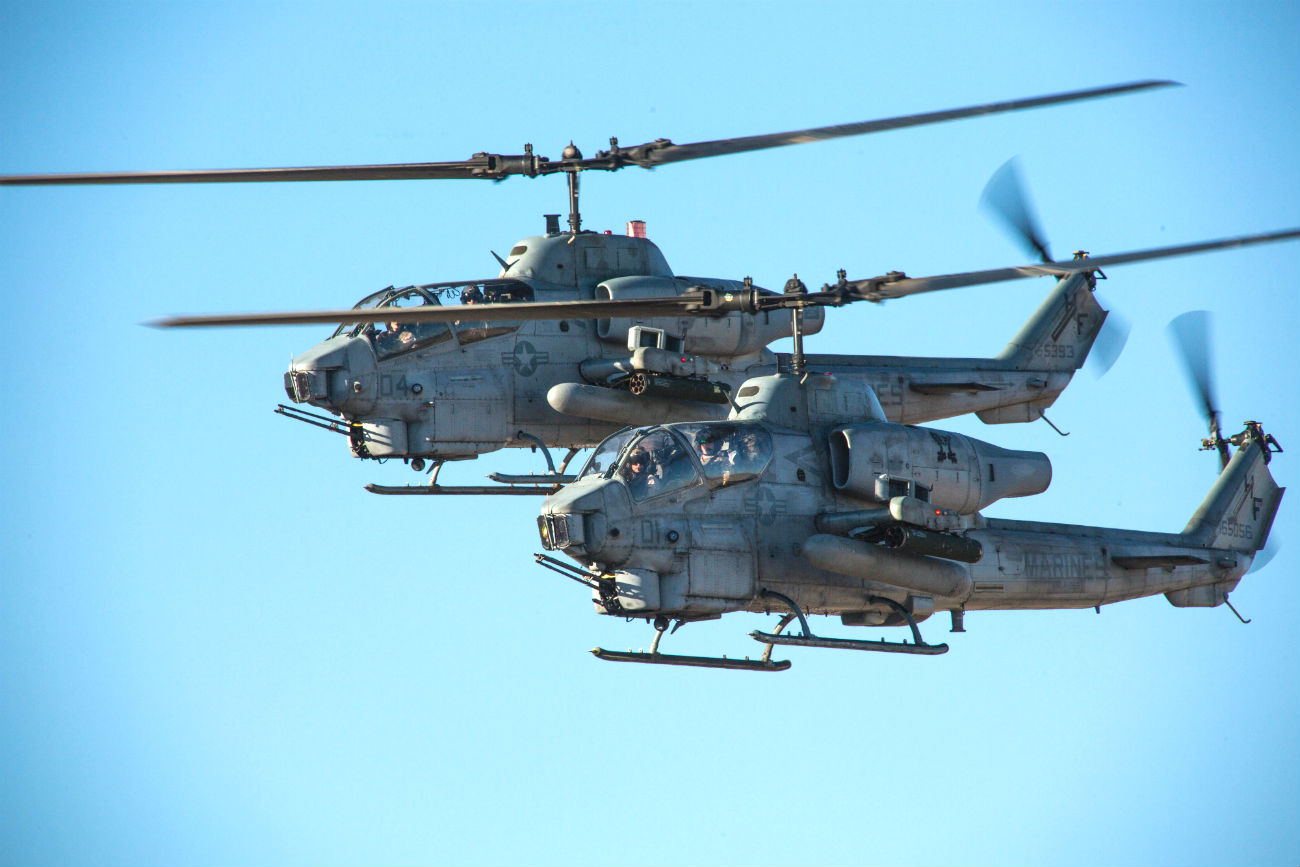 AH-1 Cobras