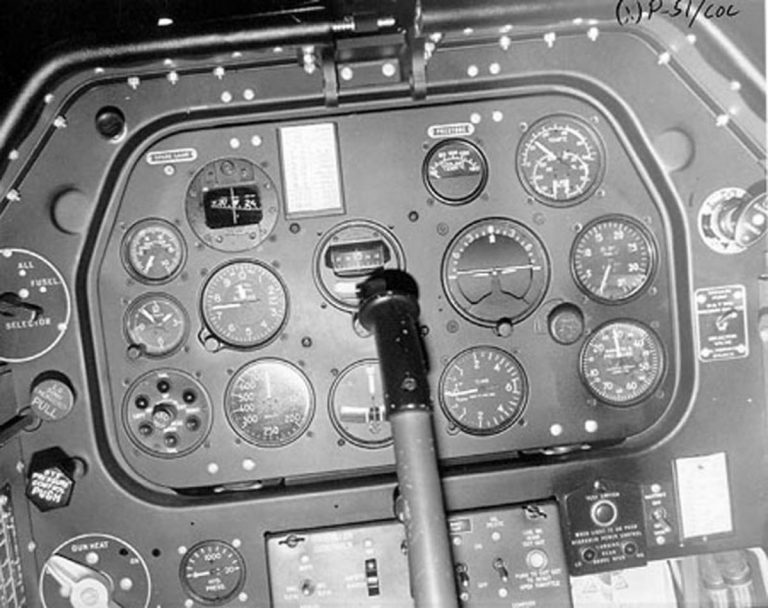 P-51 Mustang Cockpit | Military Machine