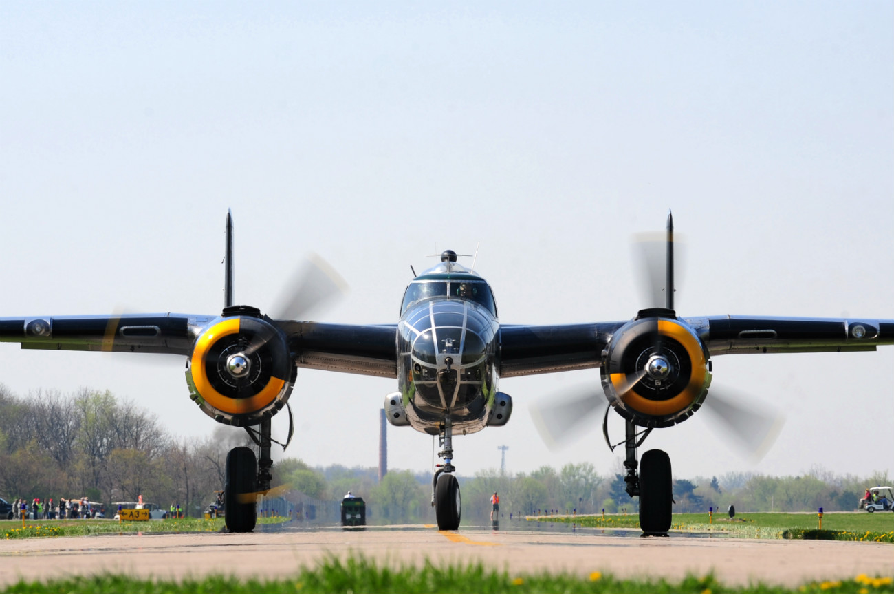 B-25 Mitchell Bomber taxis the runway at Grimes Field