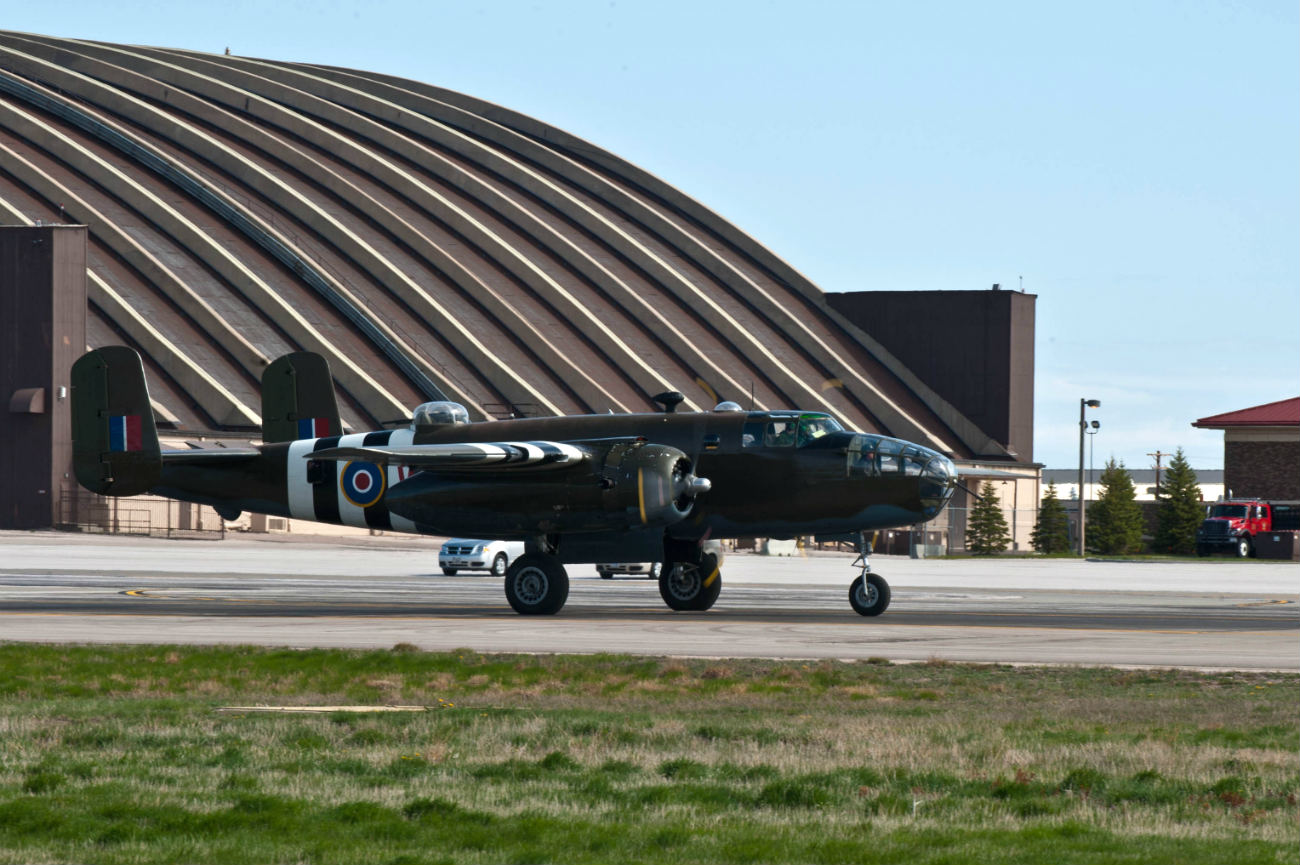 B-25D Mitchell taxis down the flightline to prepare for take off