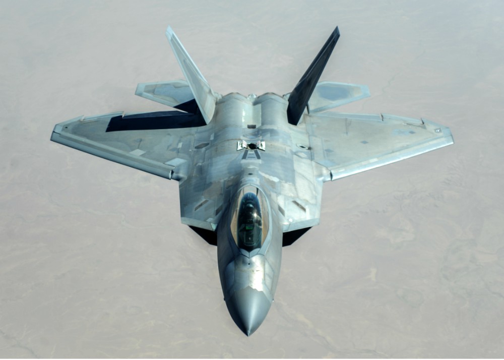 F-22 vs F-35: See The Major Differences in The Raptor vs Lightning