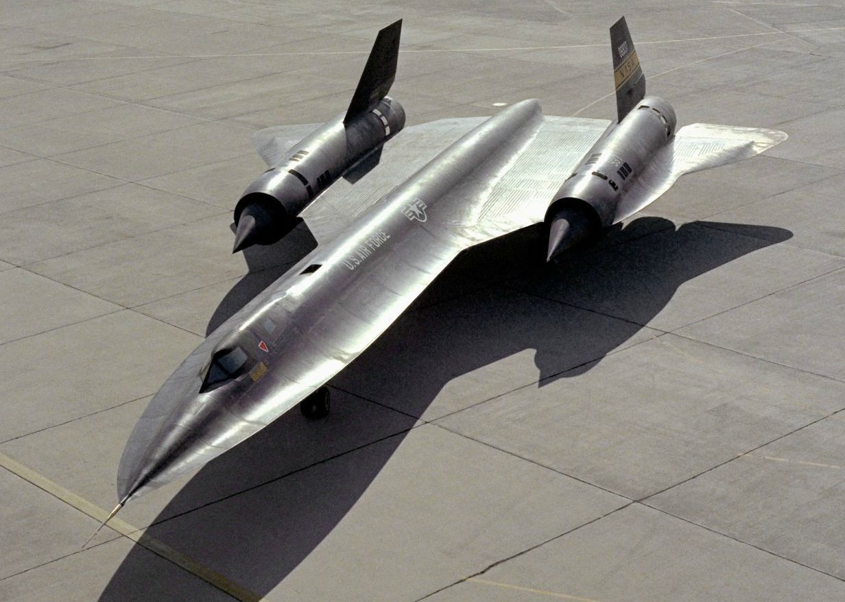 Lockheed-YF-12-in-daylight.jpg
