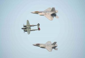 F-22 and F-35 Size